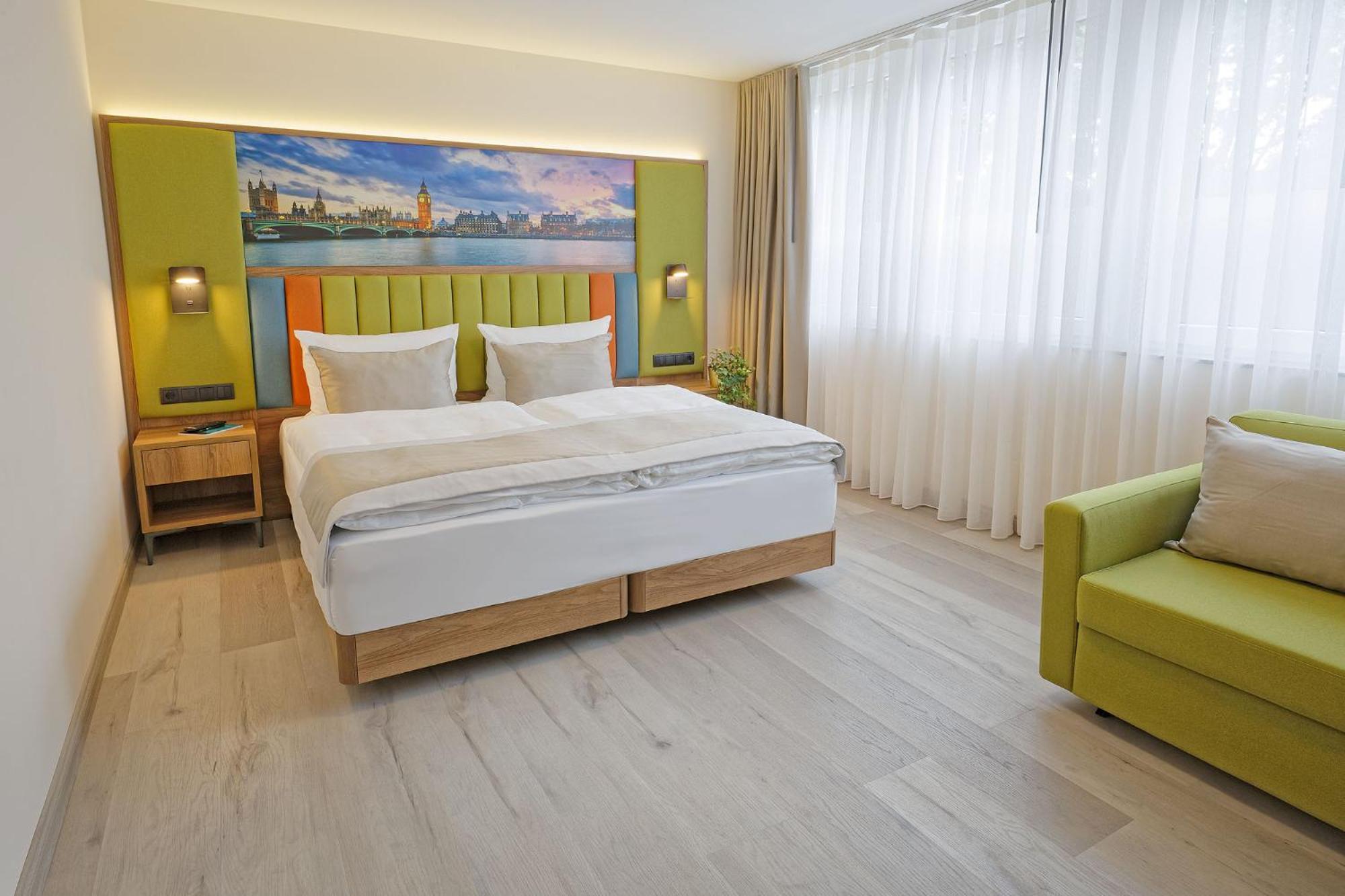 Friends Hotel Duesseldorf-Airport ราทิงเงน ภายนอก รูปภาพ